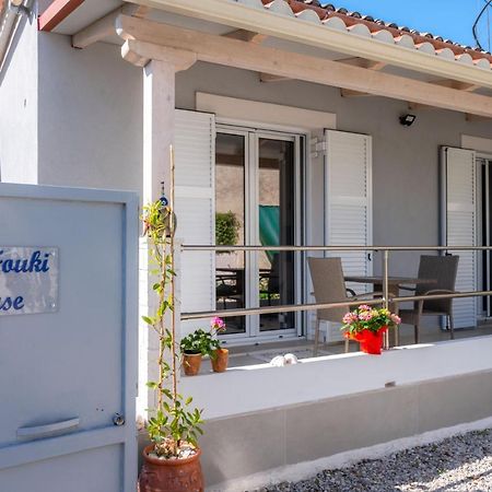 Fouki Apartments Ipsos Beach Exterior photo