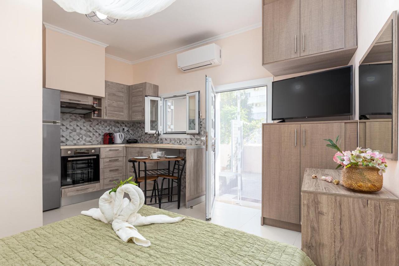 Fouki Apartments Ipsos Beach Exterior photo